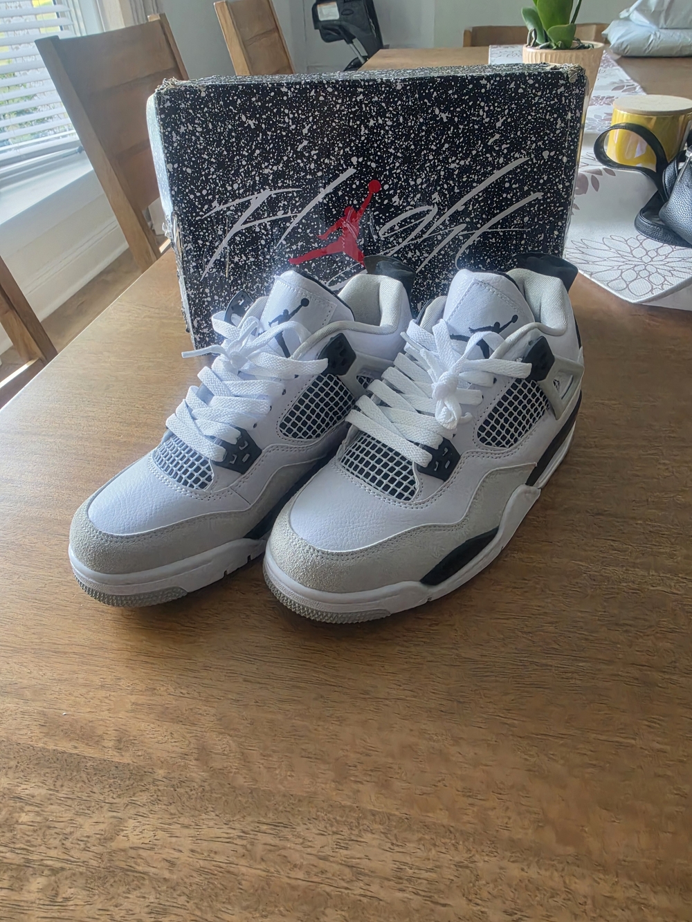Nike Air Jordan 4 Retro "Military Black